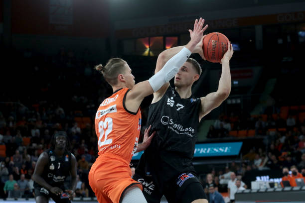 不仅是赢得 不仅是赢得