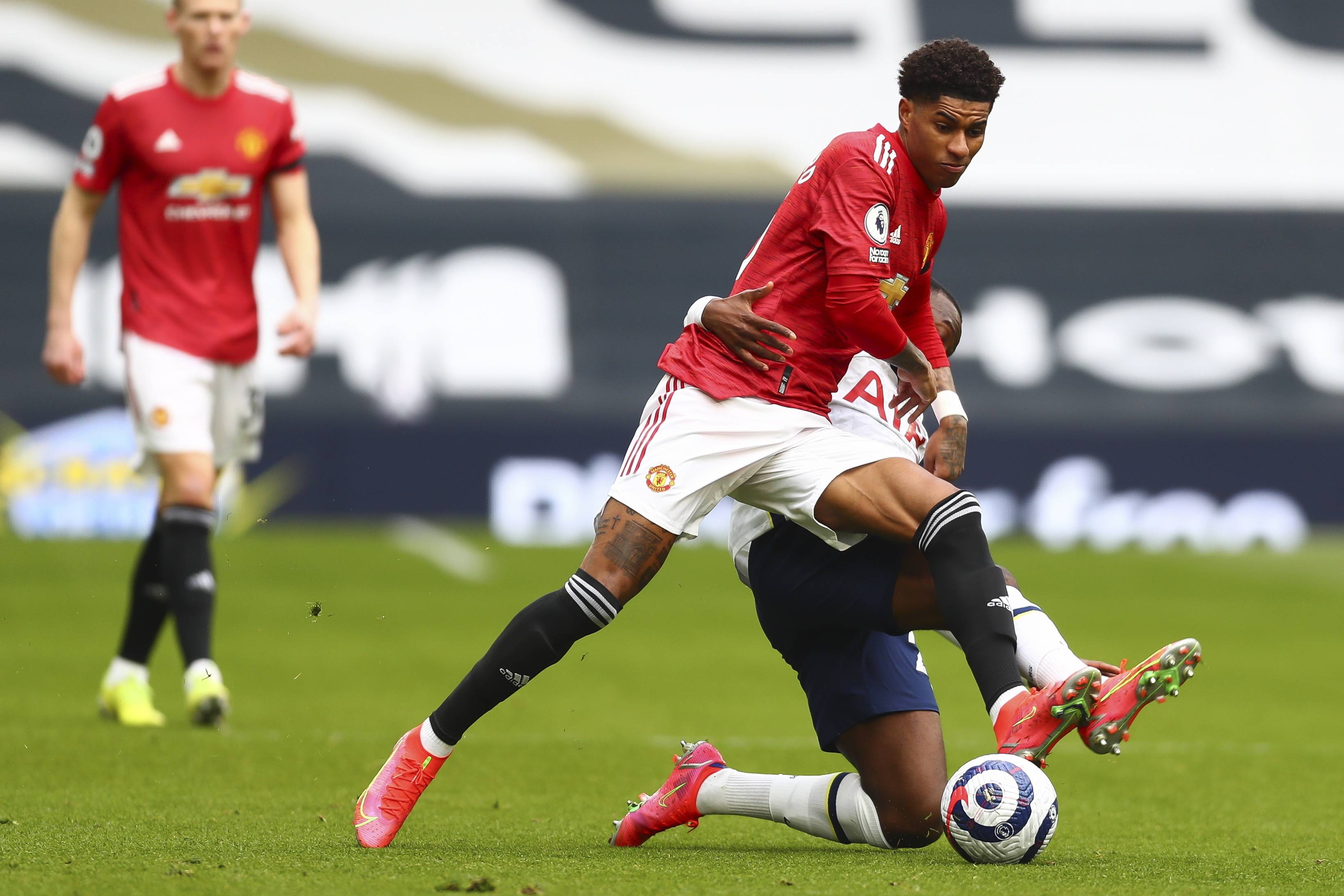 轻的英格兰 轻的英格兰