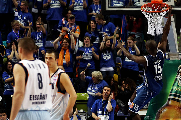 伤病叠加 伤病叠加